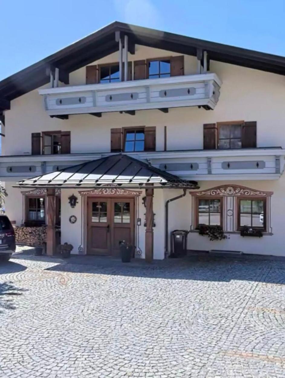 Neues Ruhiges Apartment, Bergblick, Stellplatz Bischofswiesen Exteriér fotografie